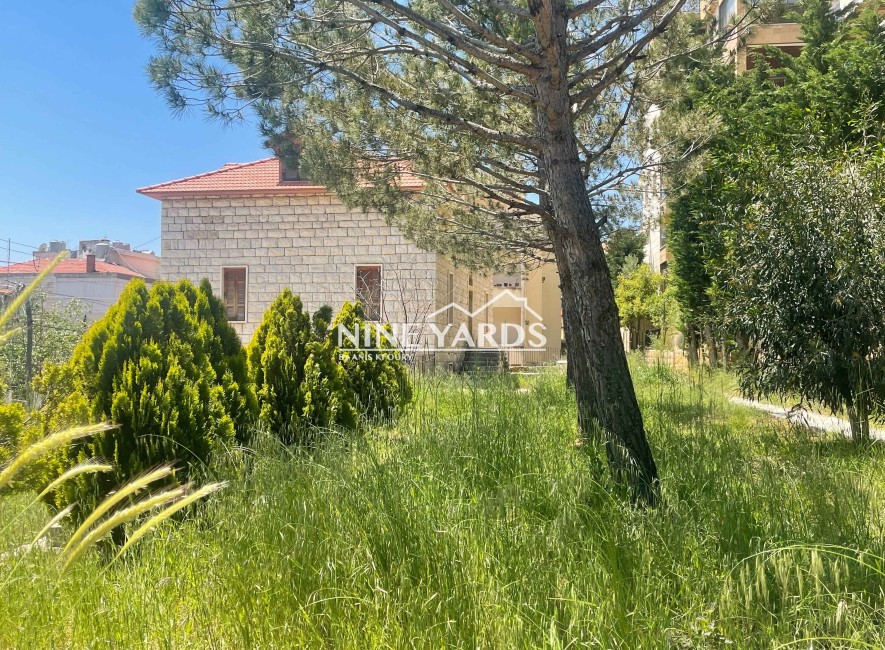 Old Lebanese House For Sale in Daher El Souan With Garden